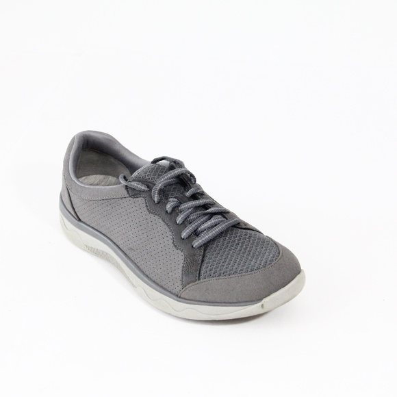 Clarks Cloudsteppers Sneakers Women Walking Shoe - Picture 2 of 9